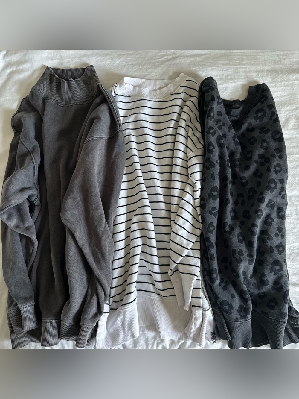Women’s Medium Sweater Bundle Stripe Animal Print Gray Grey Aerie ON
